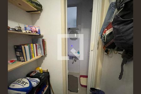 Apartamento para alugar com 48m², 2 quartos e sem vagaQuarto de Serviço