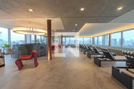 Studio para alugar com 24m², 1 quarto e sem vaga Studio para alugar com 24m², 1 quarto e sem vagaÁrea comum - Piscina