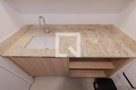 Studio para alugar com 24m², 1 quarto e sem vaga Studio para alugar com 24m², 1 quarto e sem vagaBanheiro