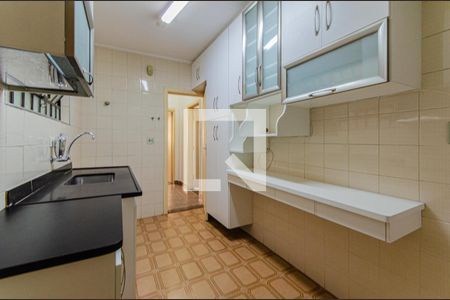 Apartamento para alugar com 70m², 2 quartos e 1 vagaCozinha