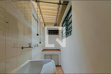 Apartamento para alugar com 70m², 2 quartos e 1 vagaÁrea de Serviço