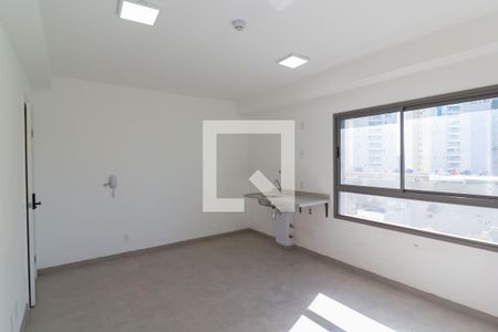 Sala/Cozinha de kitnet/studio à venda com 1 quarto, 27m² em Chácara Seis de Outubro, São Paulo