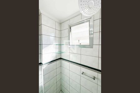 Apartamento à venda com 59m², 2 quartos e 1 vaga Apartamento à venda com 59m², 2 quartos e 1 vagaBanheiro