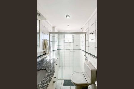 Apartamento à venda com 59m², 2 quartos e 1 vaga Apartamento à venda com 59m², 2 quartos e 1 vagaBanheiro