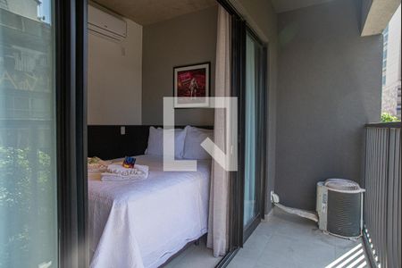 Studio para alugar com 22m², 1 quarto e sem vaga Studio para alugar com 22m², 1 quarto e sem vagaVaranda da Sala/Quarto