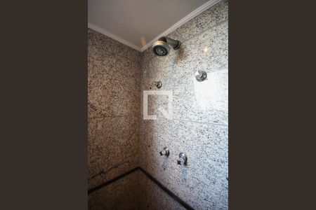 Apartamento à venda com 226m², 3 quartos e 4 vagasBanheiro Suíte 1