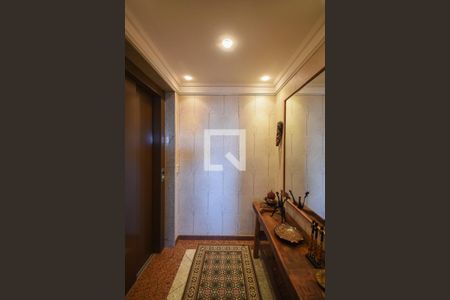 Apartamento à venda com 226m², 3 quartos e 4 vagasHall Privativo