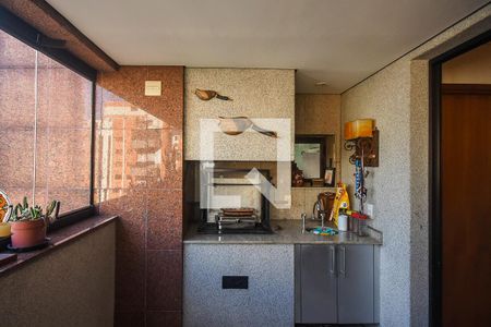 Apartamento à venda com 226m², 3 quartos e 4 vagasEspaço Gourmet