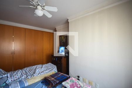 Apartamento à venda com 226m², 3 quartos e 4 vagasSuíte 2