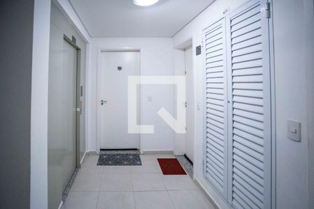 Apartamento para alugar com 54m², 2 quartos e 1 vagaHall de entrada