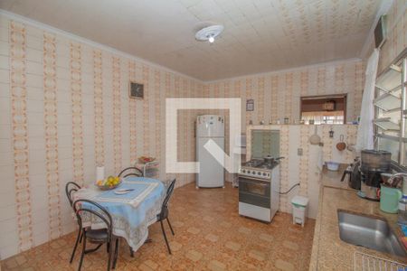 Casa para alugar com 381m², 3 quartos e 10 vagasCozinha