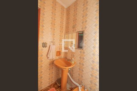 Casa para alugar com 381m², 3 quartos e 10 vagasBanheiro