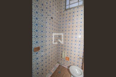 Casa para alugar com 381m², 3 quartos e 10 vagasBanheiro 2