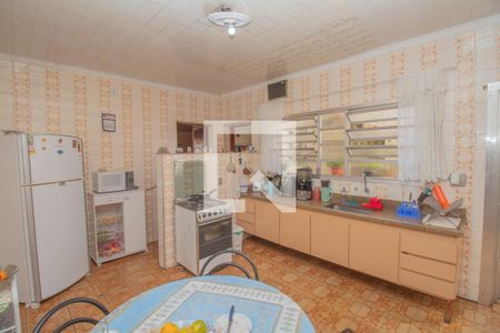 Casa para alugar com 381m², 3 quartos e 10 vagasCozinha