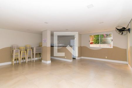 Apartamento para alugar com 52m², 2 quartos e 1 vaga Apartamento para alugar com 52m², 2 quartos e 1 vagaÁrea comum - Salão de festas