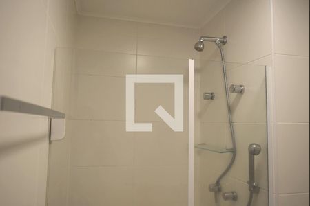 Apartamento à venda com 105m², 1 quarto e 2 vagasBanheiro da Suíte