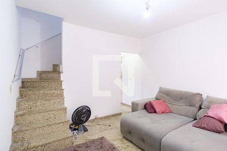 Sala de casa de condomínio para alugar com 2 quartos, 60m² em Vila Matilde, São Paulo