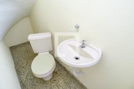 Lavabo de casa de condomínio para alugar com 2 quartos, 60m² em Vila Matilde, São Paulo