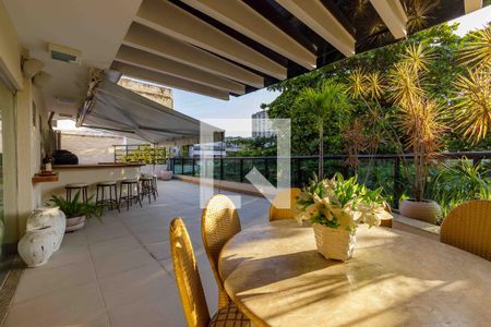 Varanda de apartamento à venda com 3 quartos, 371m² em Barra da Tijuca, Rio de Janeiro