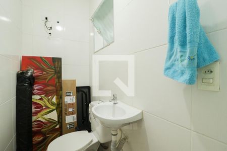 Casa à venda com 130m², 4 quartos e 2 vagasBanheiro de Serviço