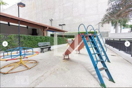 Apartamento à venda com 63m², 3 quartos e 1 vaga Apartamento à venda com 63m², 3 quartos e 1 vagaÁrea comum - Playground