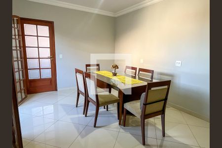 Casa à venda com 255m², 3 quartos e 5 vagasSala de Jantar