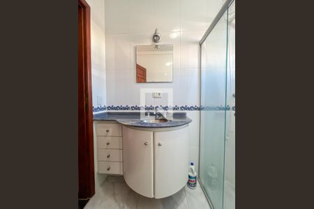 Casa à venda com 255m², 3 quartos e 5 vagasBanheiro da Suíte