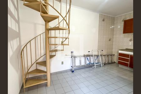 Casa à venda com 255m², 3 quartos e 5 vagasCozinha da Edícula