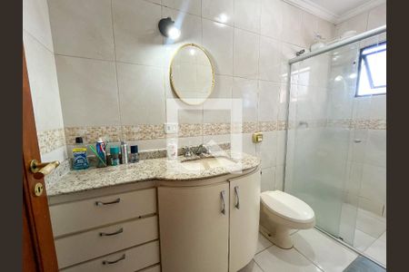 Casa à venda com 255m², 3 quartos e 5 vagasBanheiro Corredor