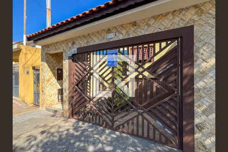 Casa à venda com 255m², 3 quartos e 5 vagasFachada