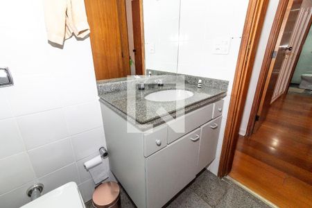 Apartamento à venda com 110m², 3 quartos e 2 vagasBanheiro