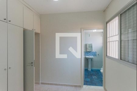 Suíte de apartamento para alugar com 1 quarto, 49m² em Centro, Campinas