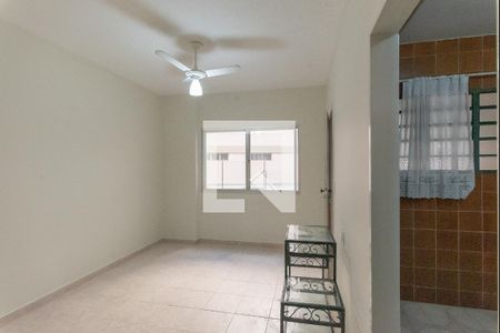 Sala de apartamento para alugar com 1 quarto, 49m² em Centro, Campinas