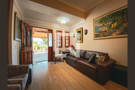 Sala de casa à venda com 3 quartos, 187m² em Instituto de Previdência, São Paulo