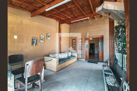 Casa à venda com 187m², 3 quartos e 2 vagasÁrea comum