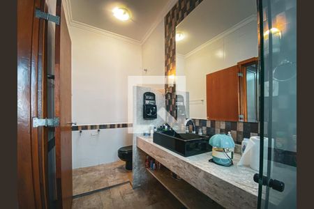 Casa à venda com 187m², 3 quartos e 2 vagasBanheiro Quarto