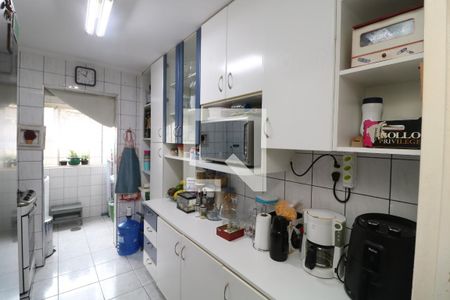 Apartamento à venda com 56m², 2 quartos e 2 vagasCozinha