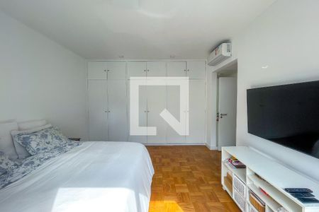 Apartamento à venda com 188m², 3 quartos e 2 vagas Apartamento à venda com 188m², 3 quartos e 2 vagasSuíte