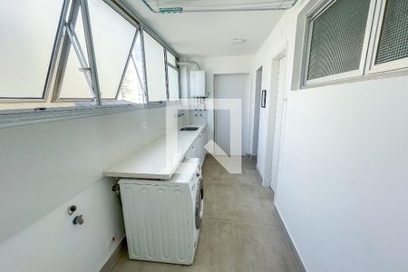 Apartamento à venda com 188m², 3 quartos e 2 vagas Apartamento à venda com 188m², 3 quartos e 2 vagasLavanderia