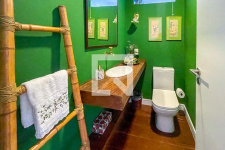 Apartamento à venda com 188m², 3 quartos e 2 vagas Apartamento à venda com 188m², 3 quartos e 2 vagasLavabo