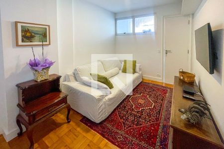 Apartamento à venda com 188m², 3 quartos e 2 vagas Apartamento à venda com 188m², 3 quartos e 2 vagasQuarto 2