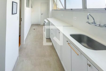 Apartamento à venda com 188m², 3 quartos e 2 vagas Apartamento à venda com 188m², 3 quartos e 2 vagasLavanderia