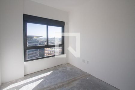 Apartamento à venda com 227m², 4 quartos e 4 vagas Apartamento à venda com 227m², 4 quartos e 4 vagasSuíte 2