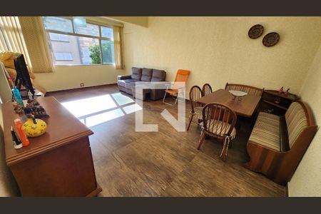 Sala de apartamento para alugar com 3 quartos, 87m² em Embaré, Santos