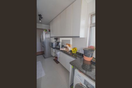 Apartamento para alugar com 67m², 3 quartos e 1 vagaCozinha 