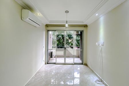 Sala de apartamento para alugar com 2 quartos, 63m² em Vila Regente Feijó, São Paulo