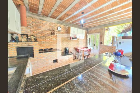 Casa à venda com 150m², 4 quartos e 2 vagasÁrea comum - Churrasqueira