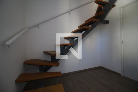 Sala/Cozinha de apartamento para alugar com 1 quarto, 54m² em Vila Independencia, São Paulo