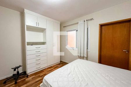 Casa de condomínio para alugar com 185m², 3 quartos e 2 vagasQuarto 2