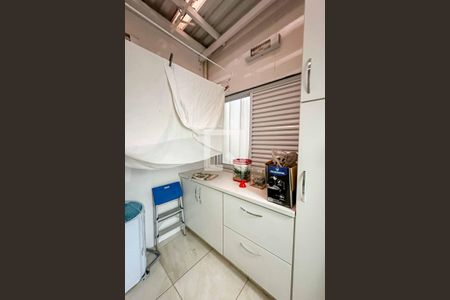 Casa de condomínio para alugar com 185m², 3 quartos e 2 vagasÁrea de Serviço